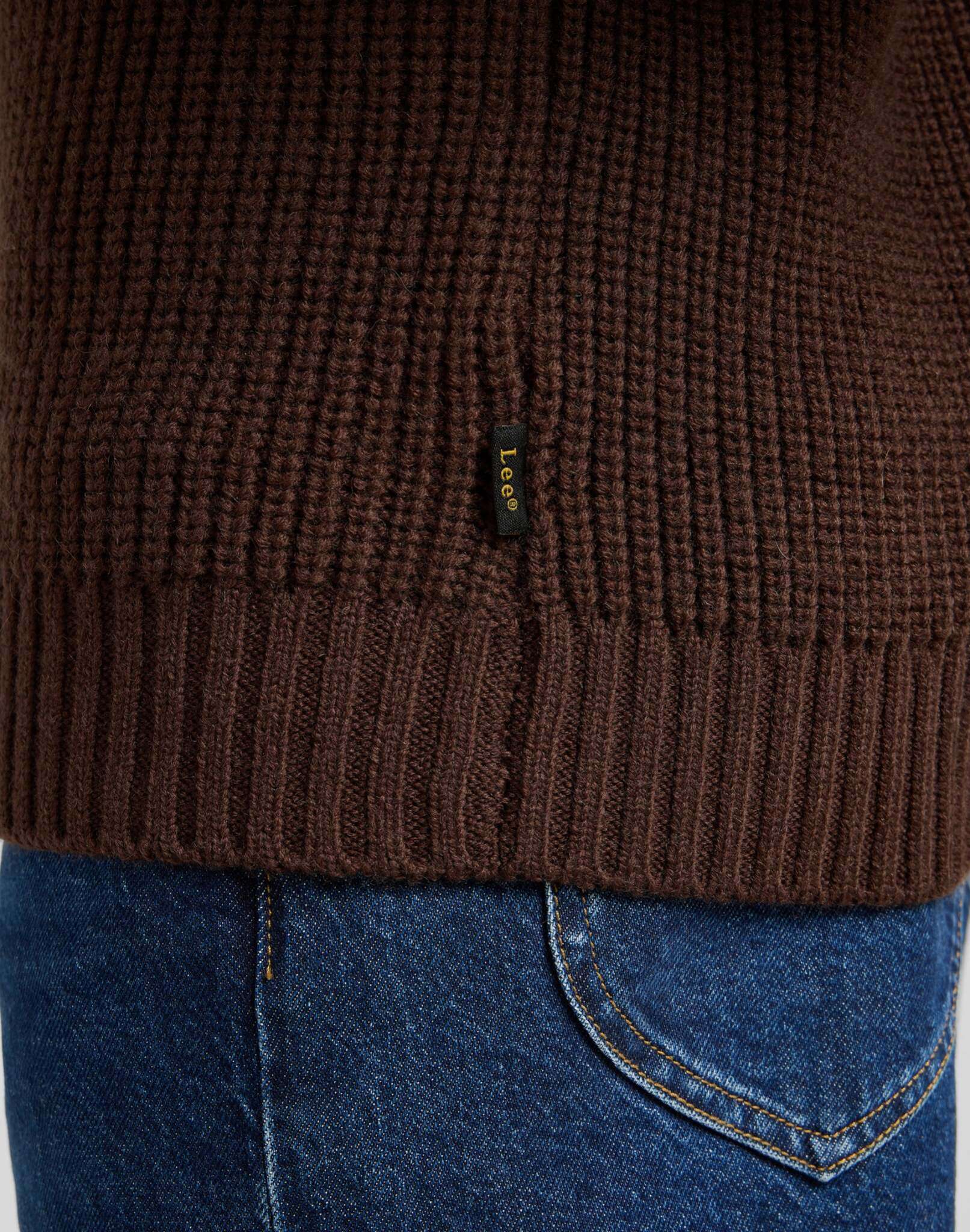 Chunky Crew Neck in Arabica Pullover Lee