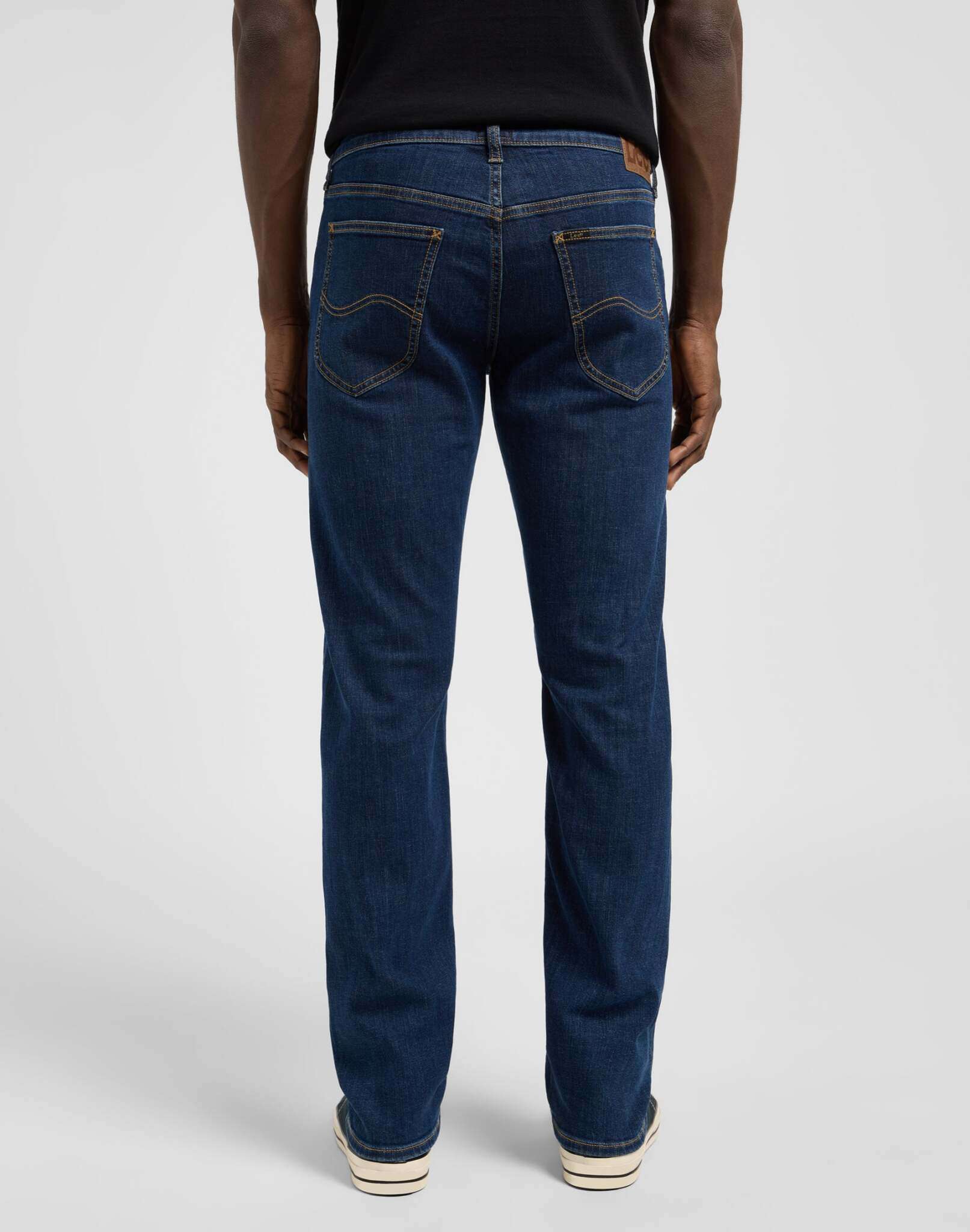 Daren Zip Fly in Dark Ocean Jeans Lee