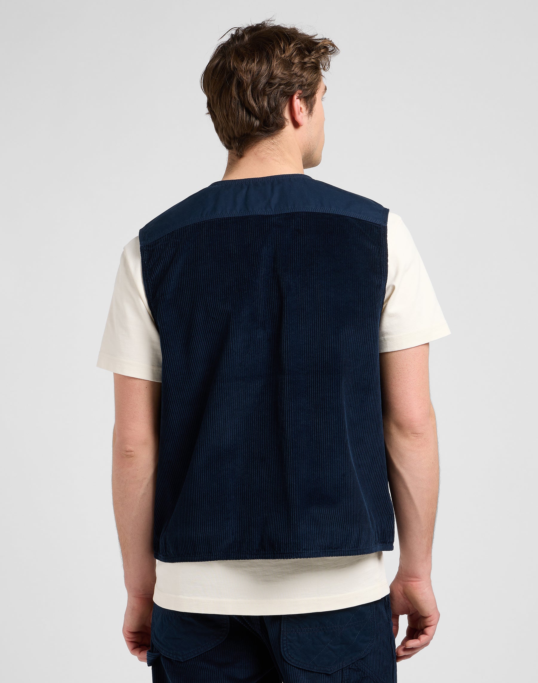 Mixed Media Ww Vest in Rivet Navy Jacken Lee