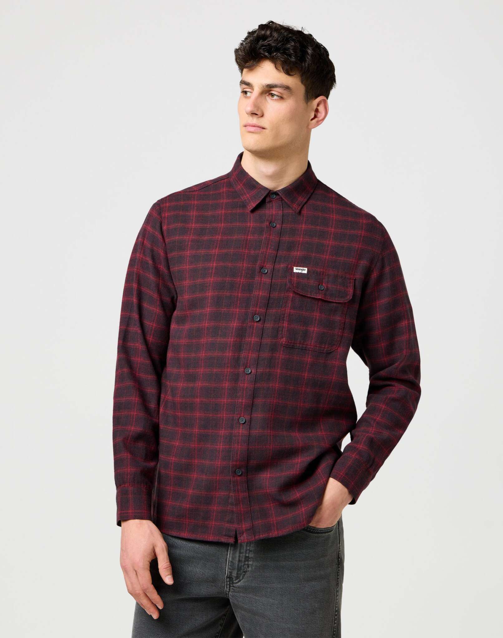 1 Pkt Flannel Shirt in Black Wine Hemden Wrangler