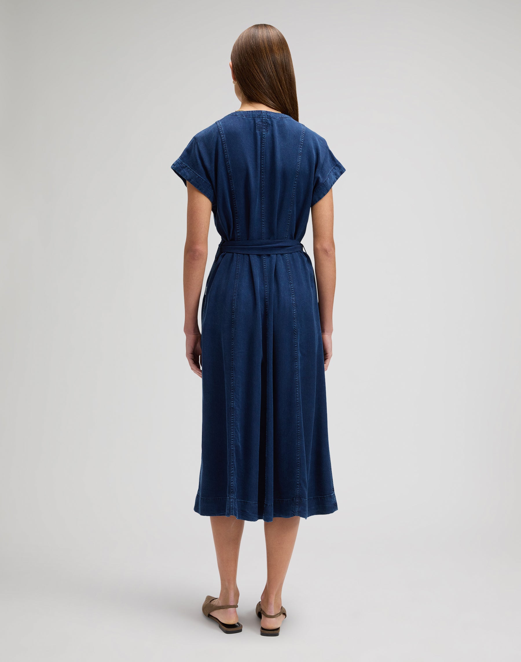 Belted Midi Dress in Sunset Ride Kleider Lee