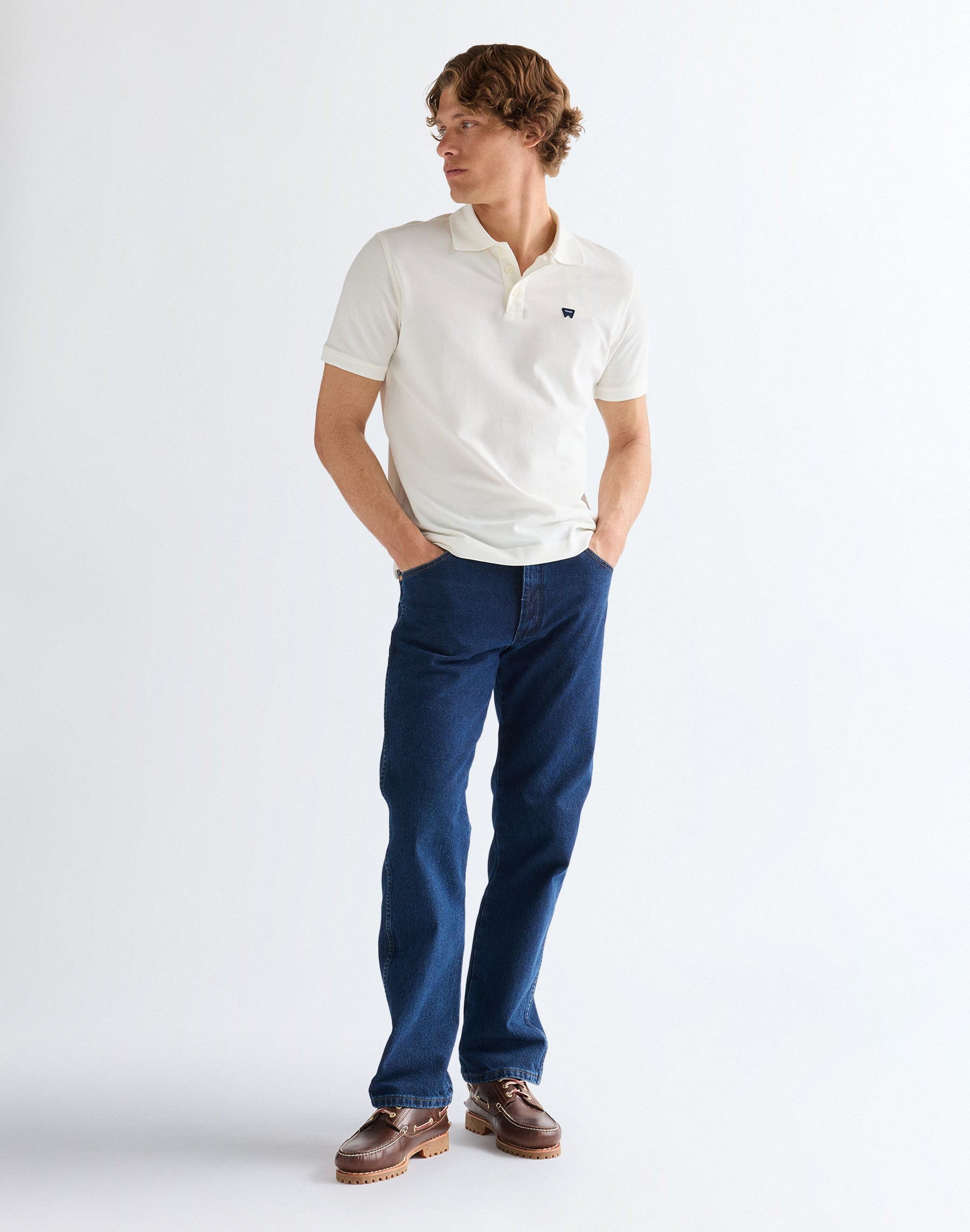 Polo Shirt in Worn White T-Shirts Wrangler