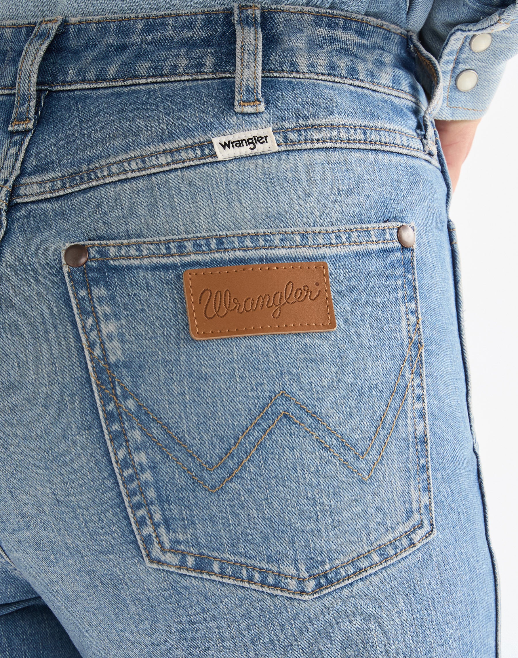 Straight in American Blue Jeans Wrangler