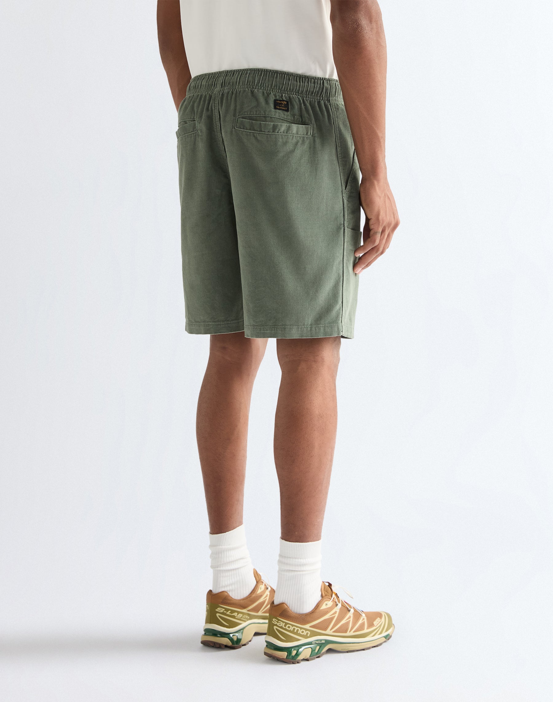 Vinla Shorts in Agave Green Shorts Wrangler