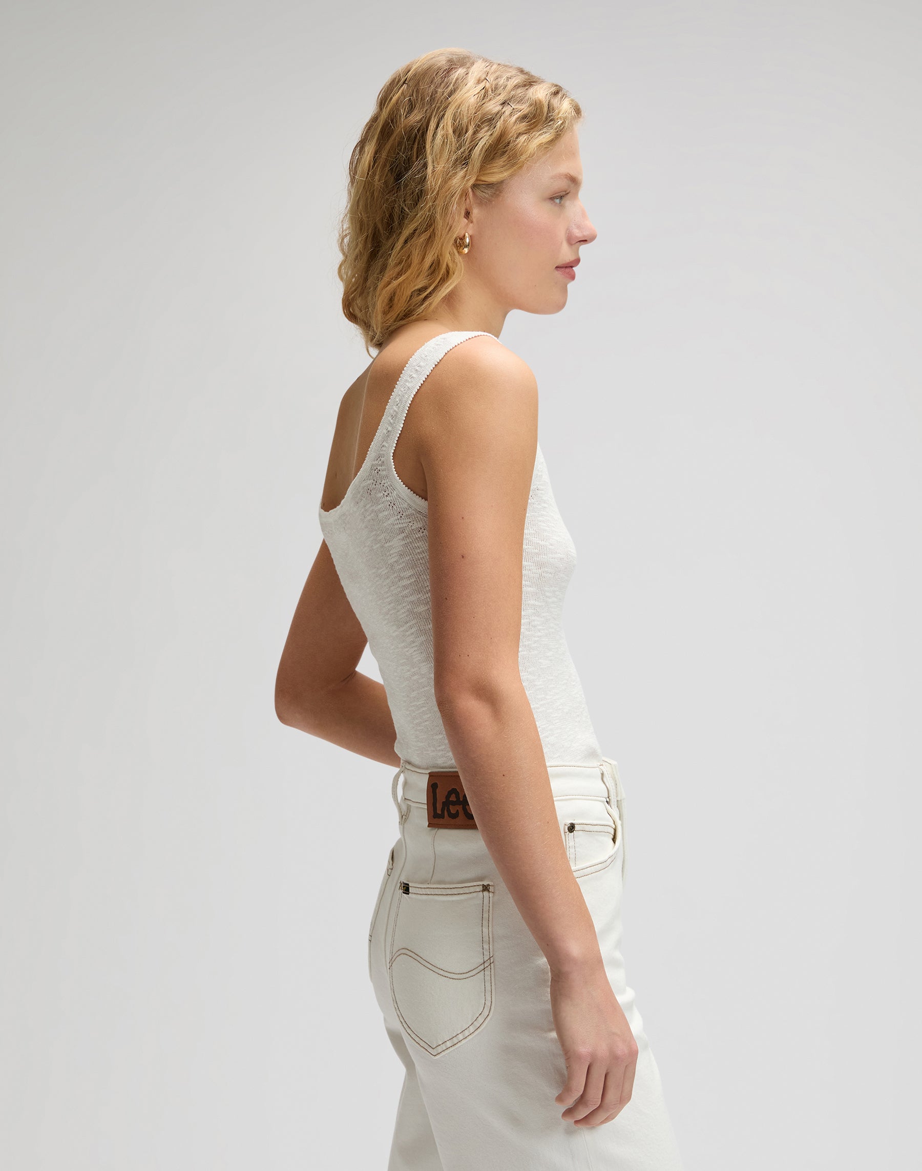 Knitted Tank in Ecru T-Shirts Lee