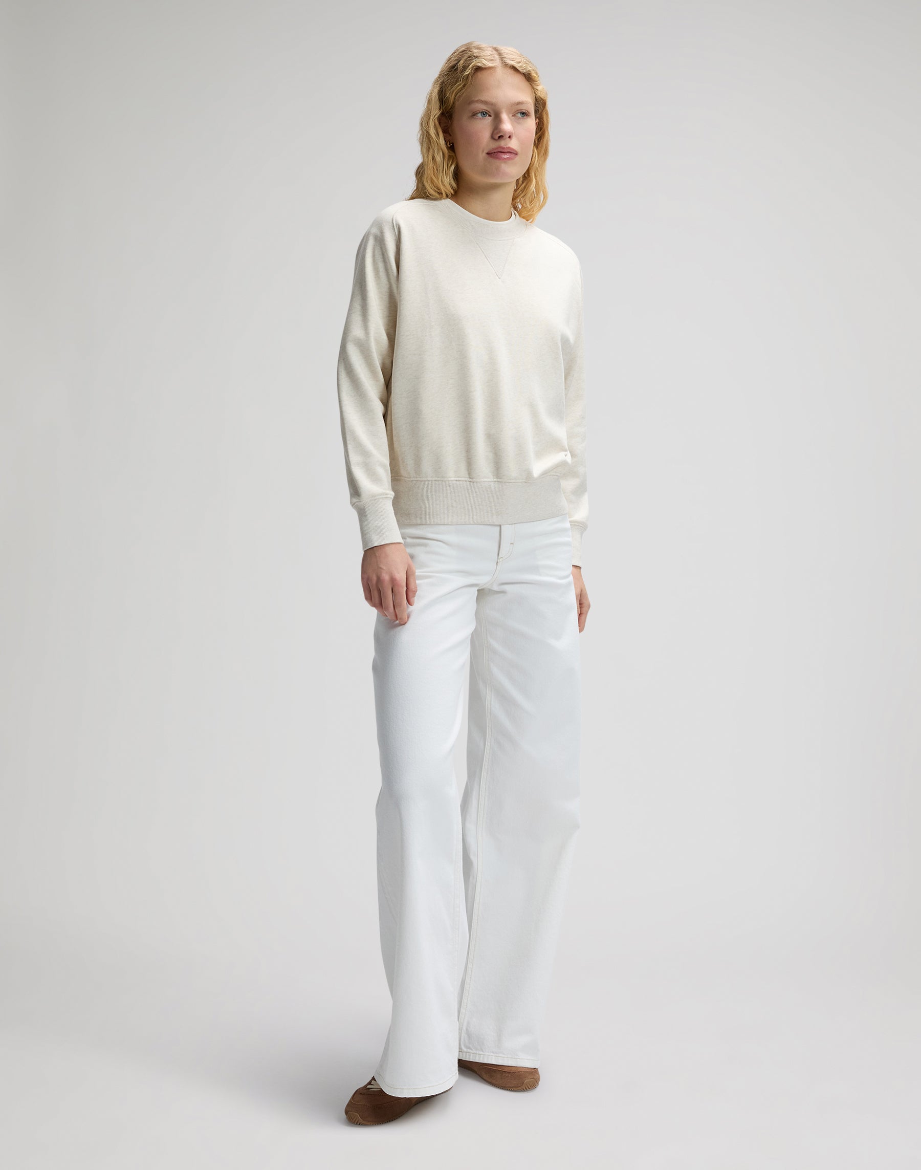 Raglan Crew Sweatshirt in Ecru Heather Sweatshirts Lee