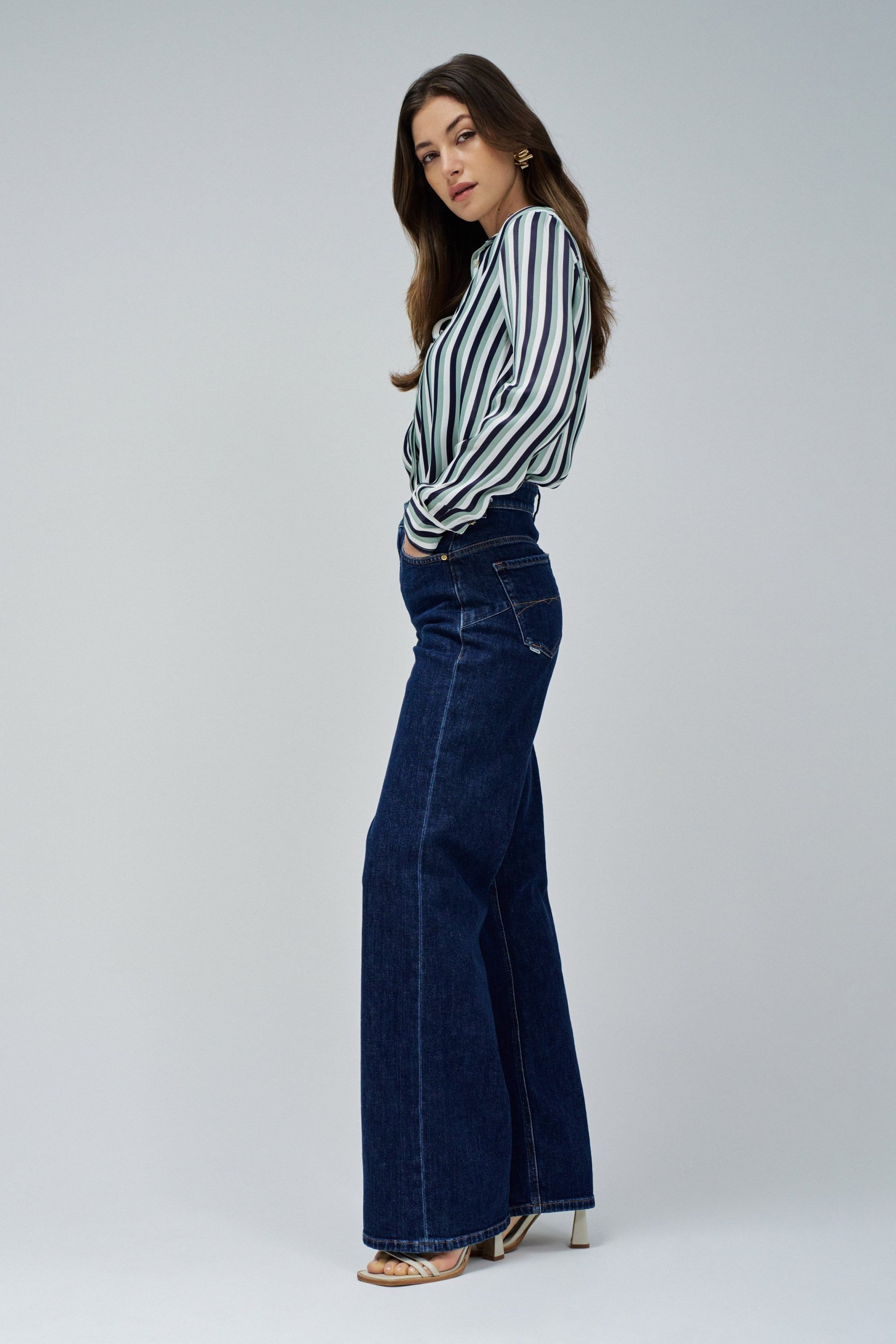 Faith Wide in Medium Wash Jeans Salsa Jeans