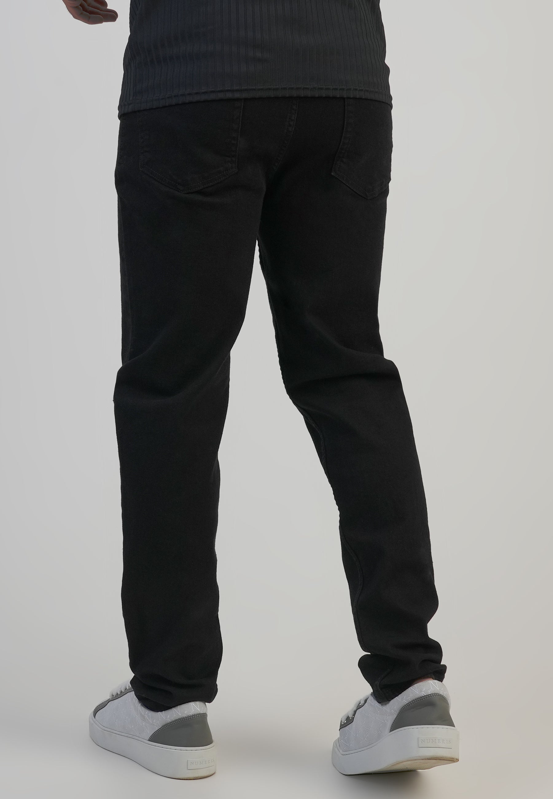 Slim Fit Jeans in Black Jeans SikSilk