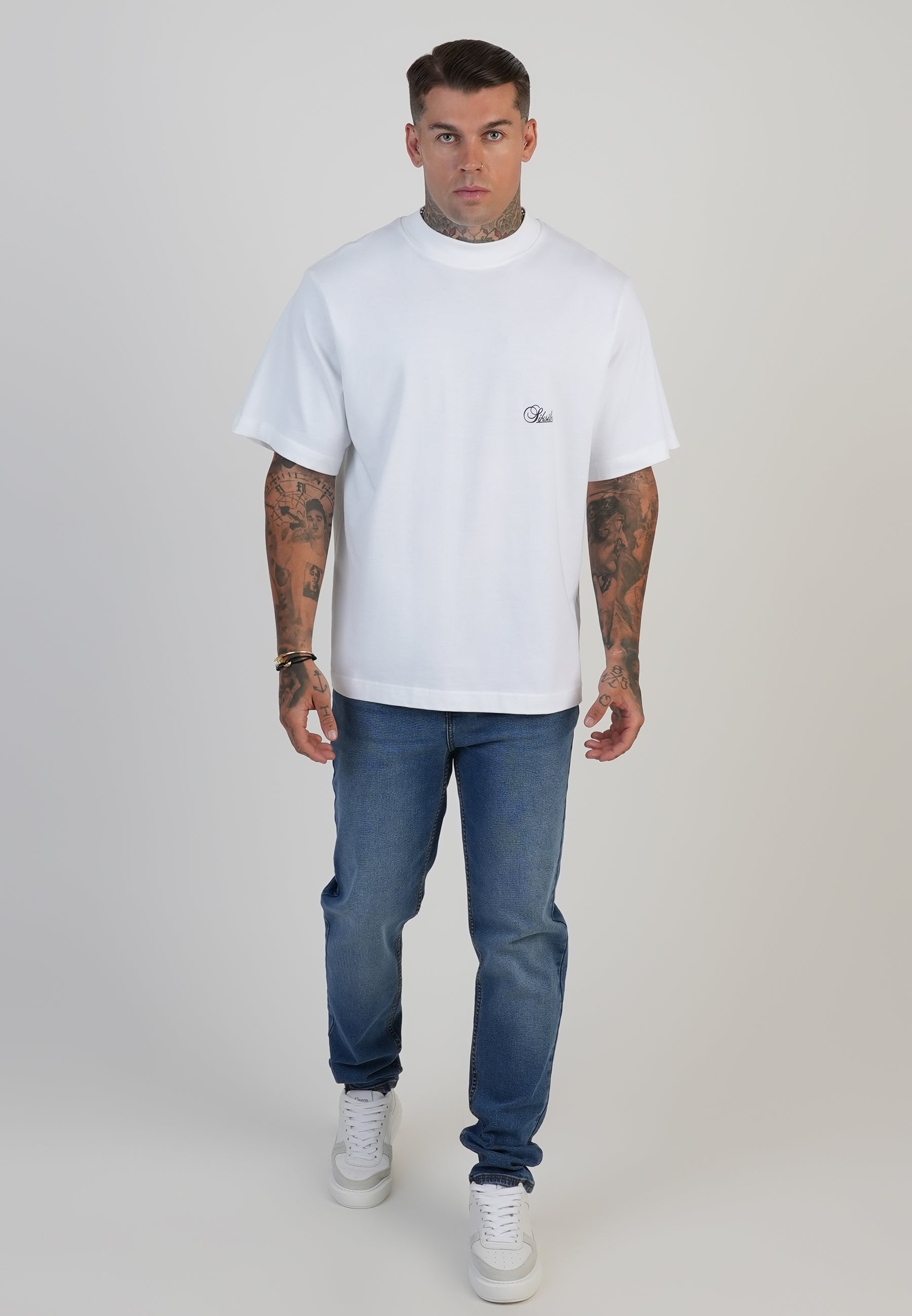 Slim Fit Jeans in Washed Mid Blue Jeans SikSilk