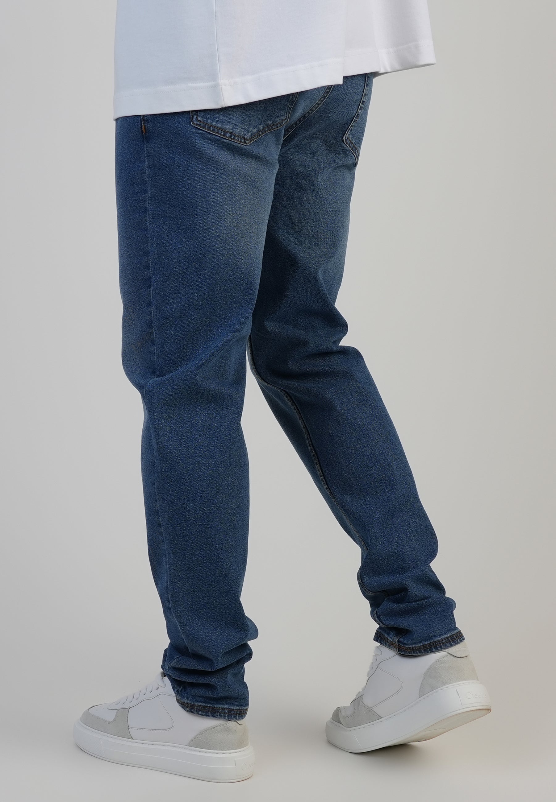 Slim Fit Jeans in Washed Mid Blue Jeans SikSilk