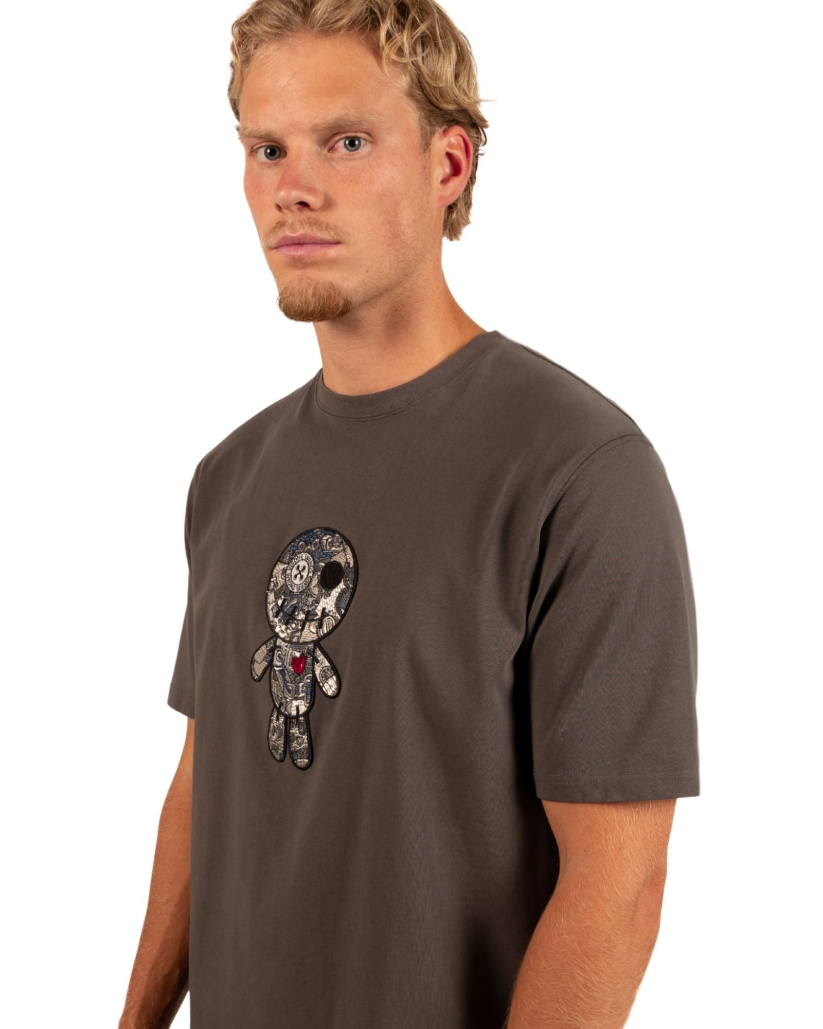 Ennis T-Shirt in Grey T-Shirts Wrong Friends