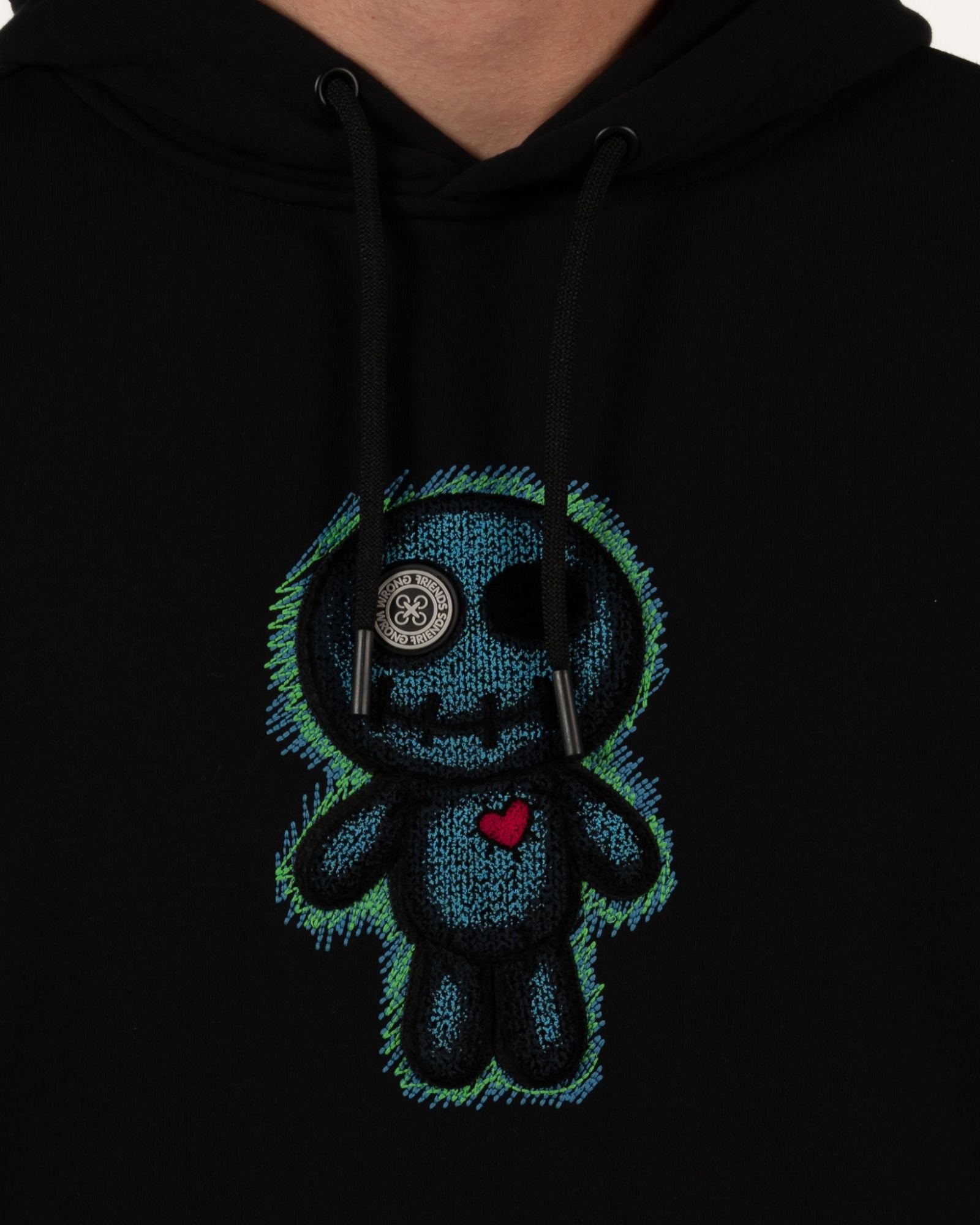 Williams Hoodie in Black Kapuzenpullover Wrong Friends