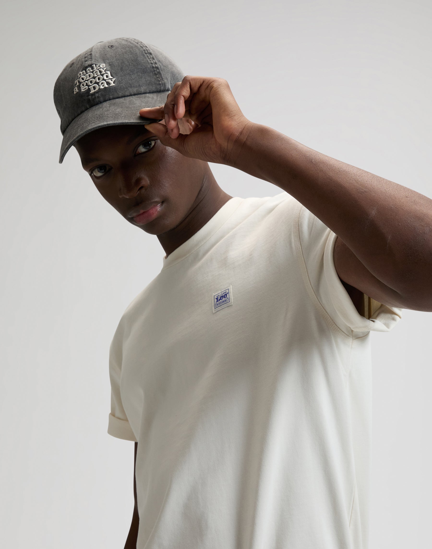 Day Cap in Washed Black