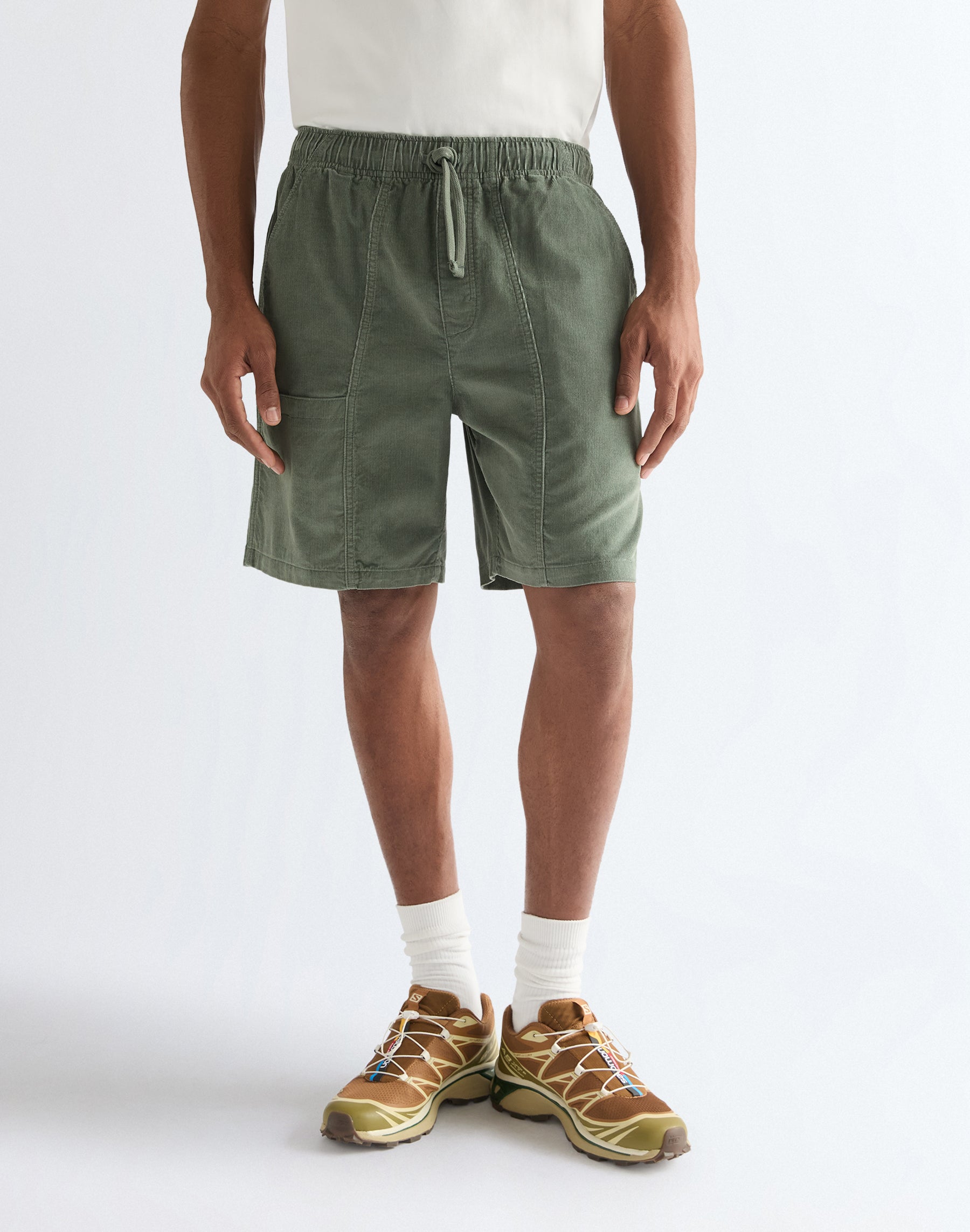 Vinla Shorts in Agave Green Shorts Wrangler