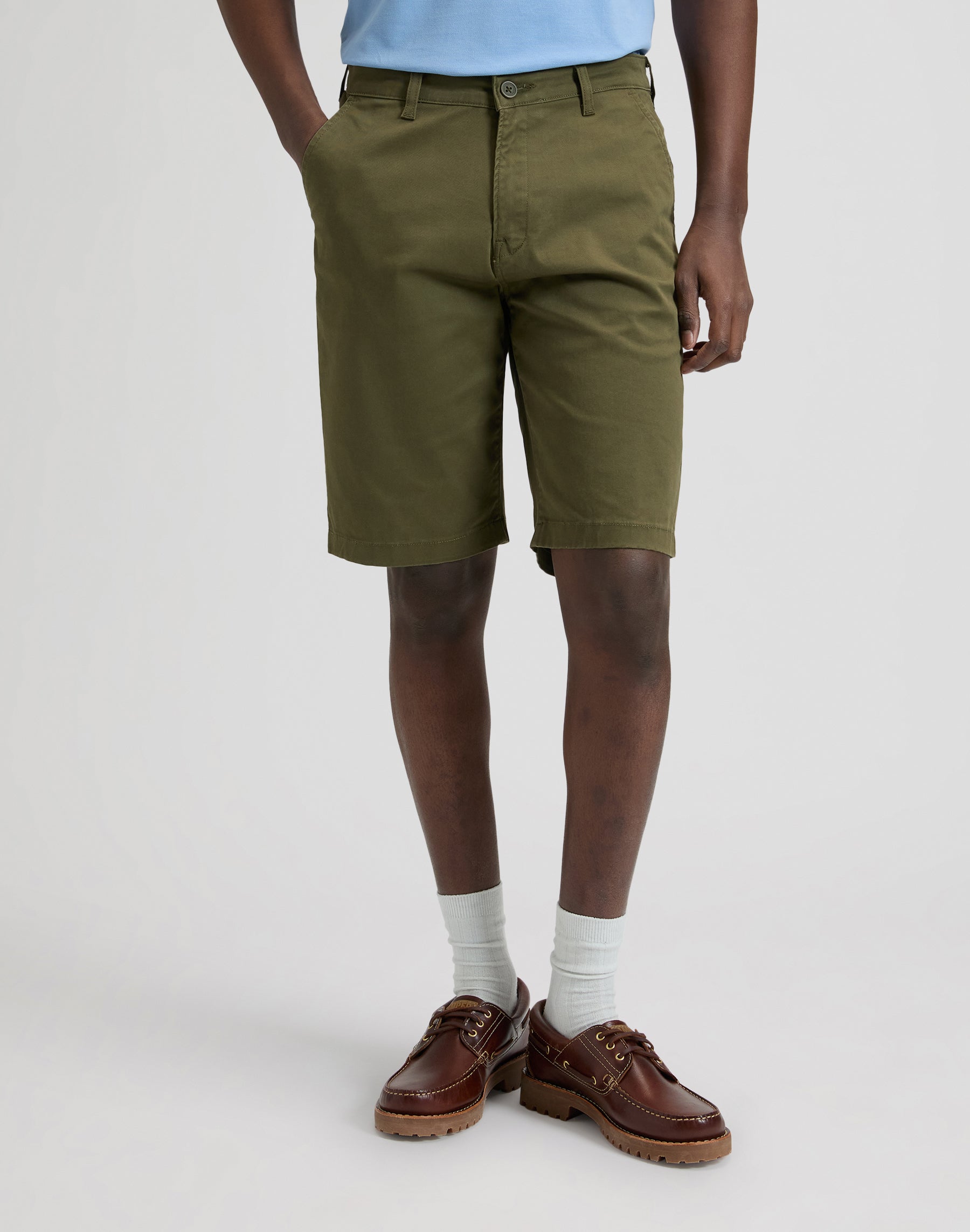 Regular Chino Short in Olive Moss Shorts Lee