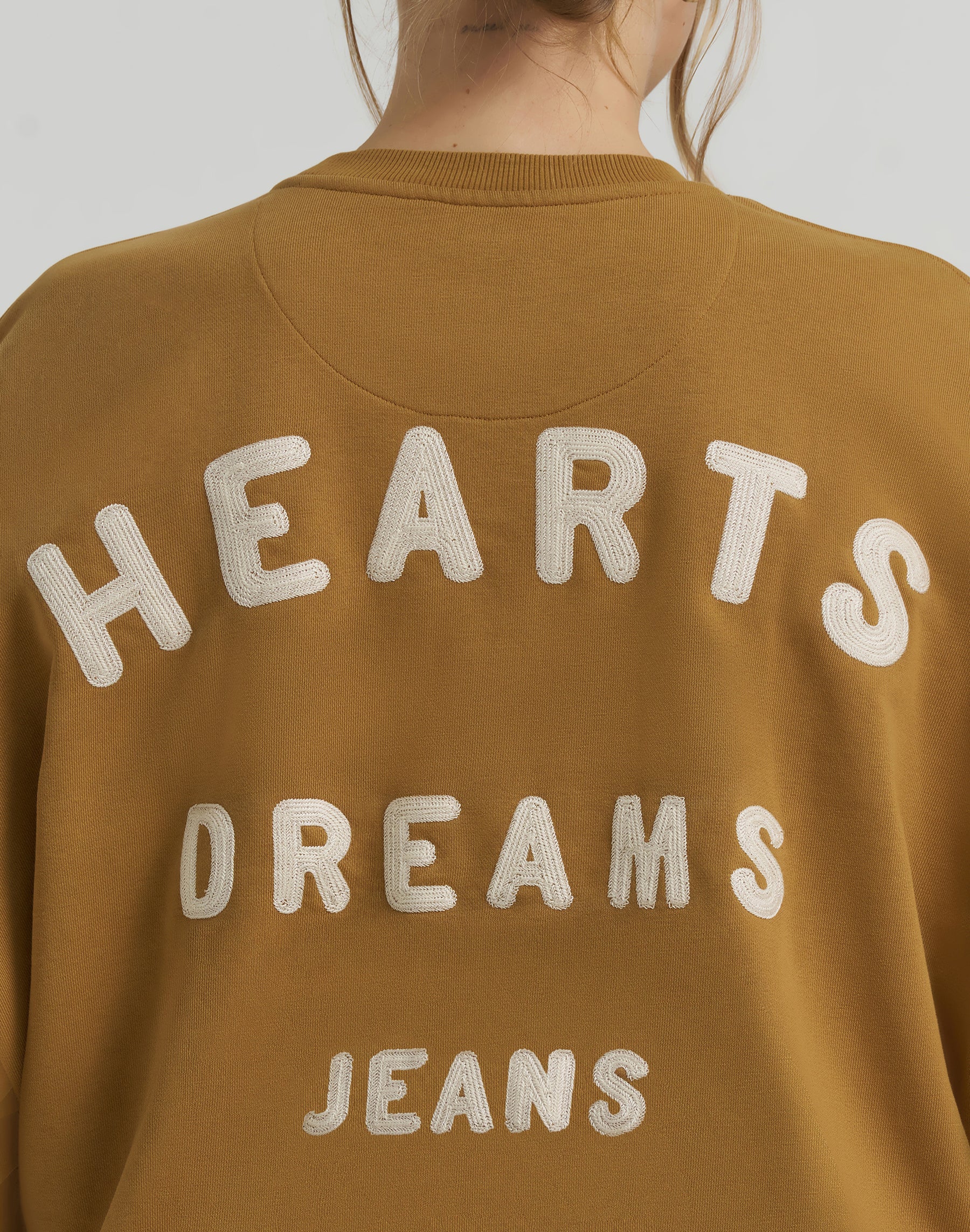 Good Jeans Sweatshirt in Brown