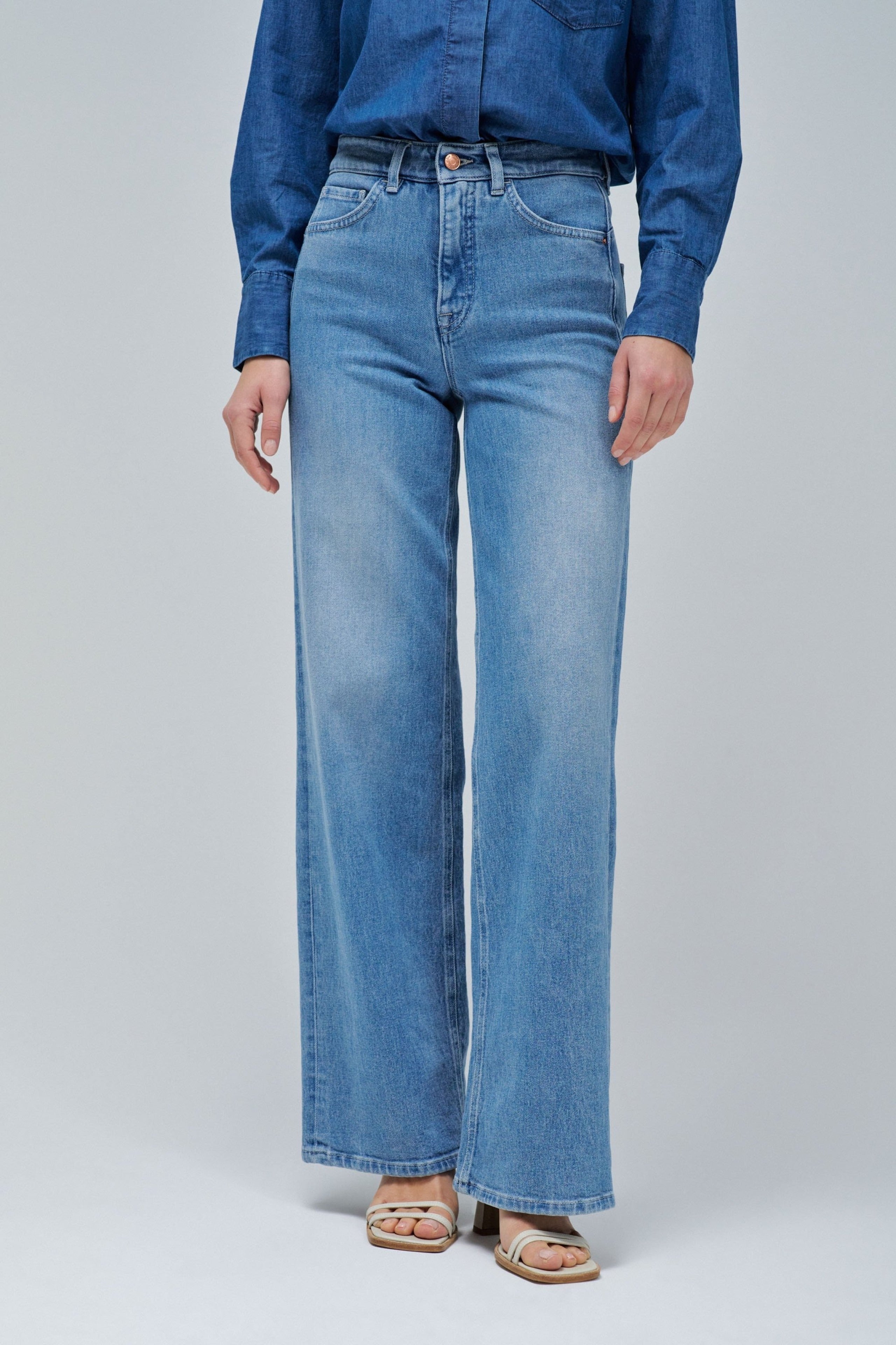 Faith Wide in Light Wash Jeans Salsa Jeans