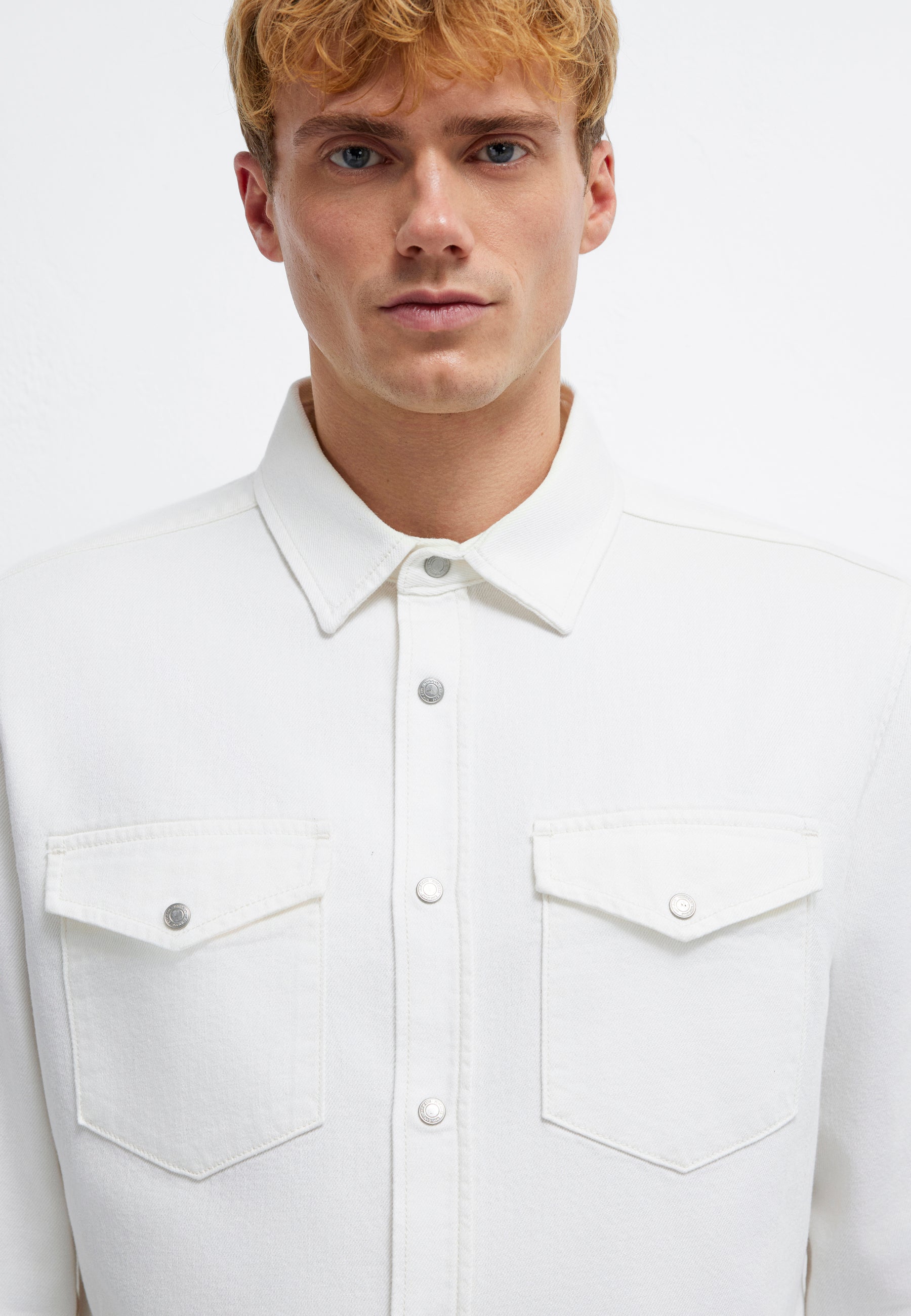 Ted in Off White Denim Hemden Mavi