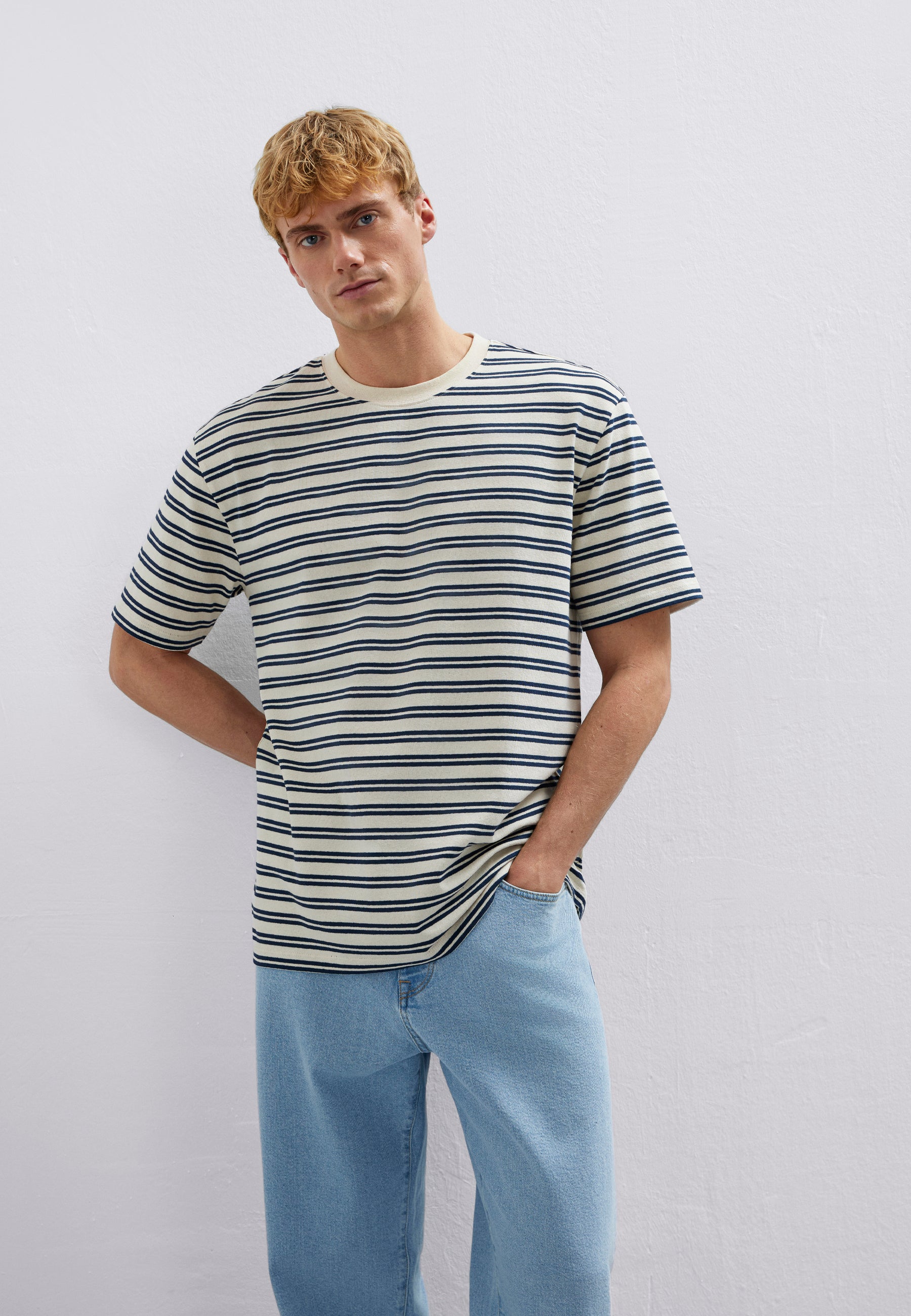 Stripe Tee in Total Eclipse T-Shirts Mavi