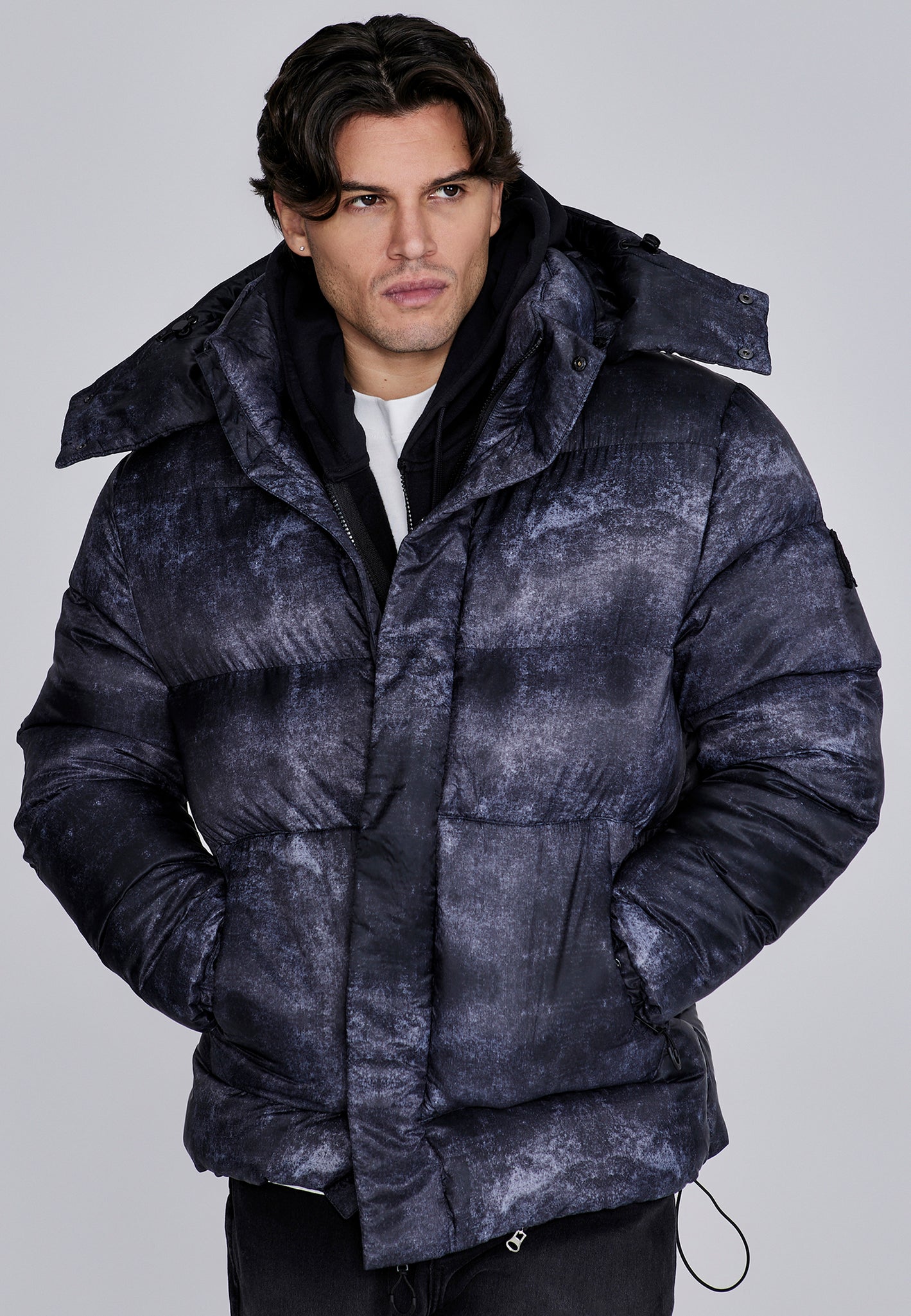 Puffer Jacket in Dark Grey Jacken SikSilk