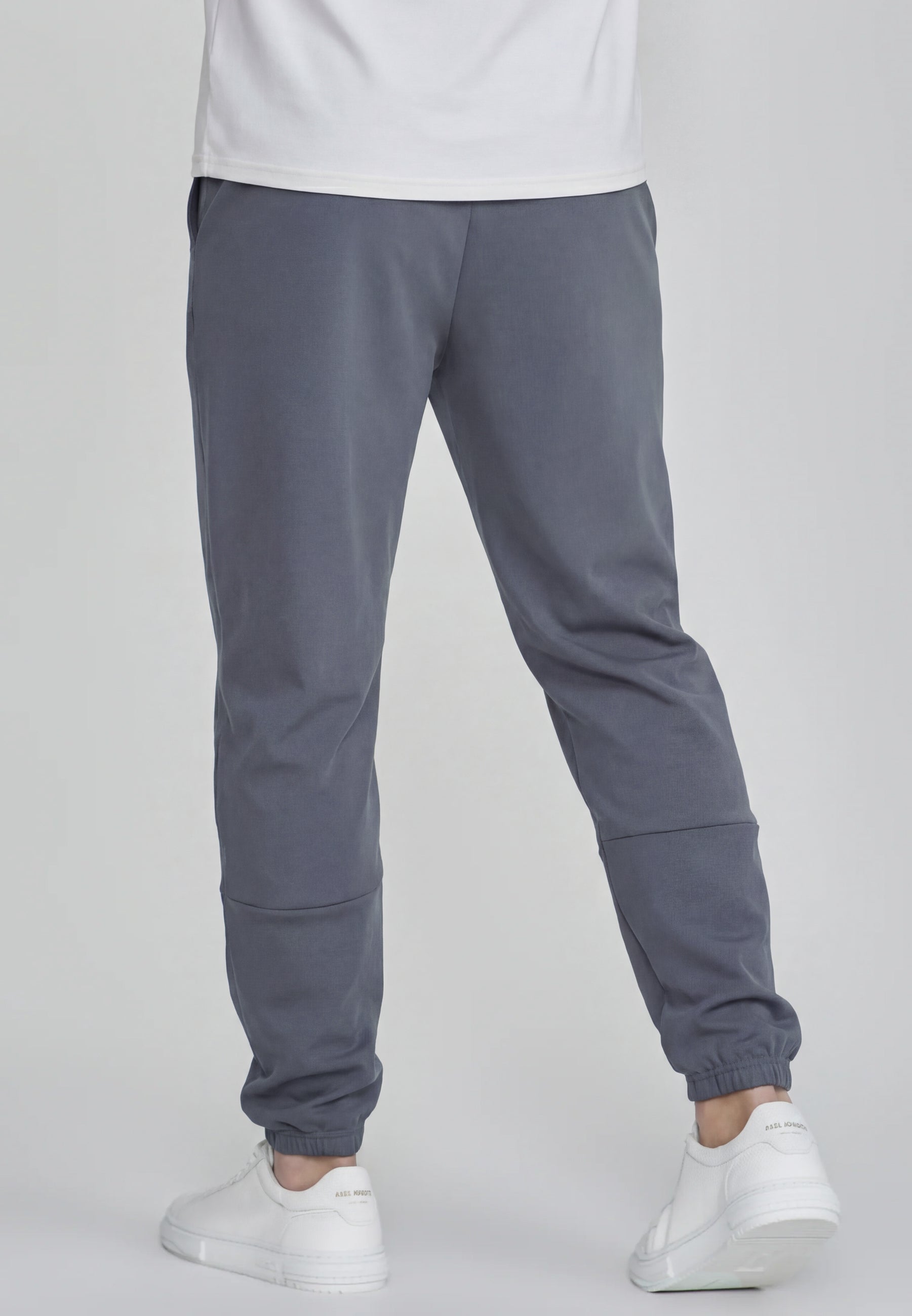Tapered Joggers in Grey
