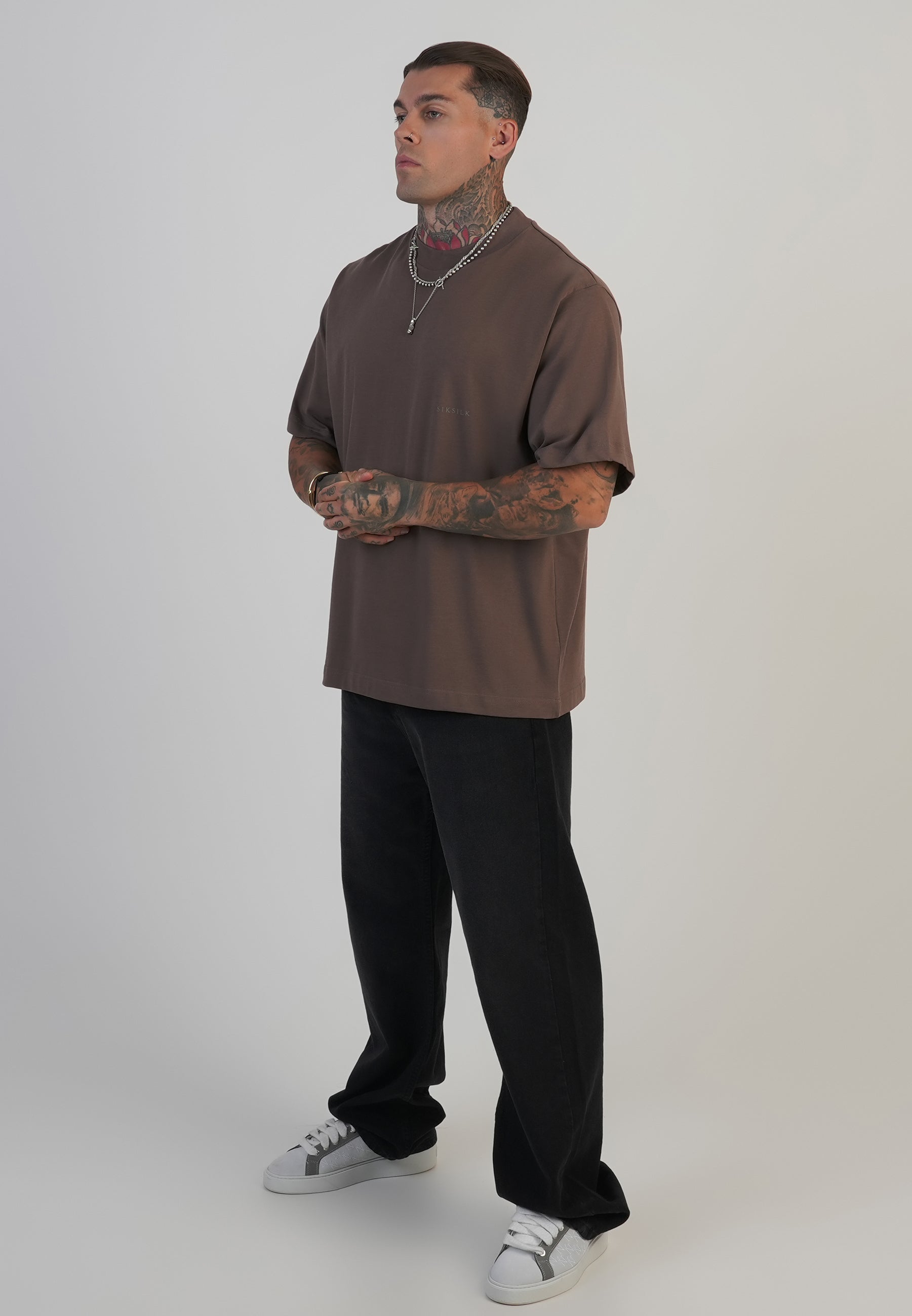 Graphic T-Shirt in Brown T-Shirts SikSilk