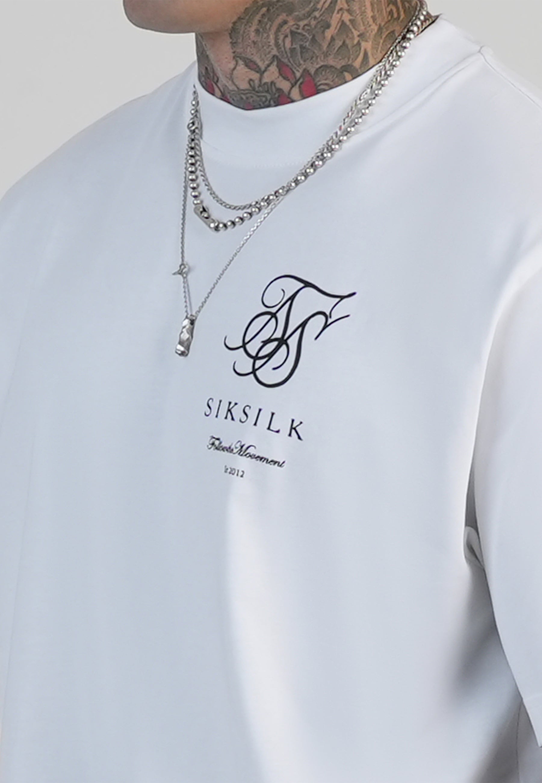 Logo T-Shirt in White T-Shirts SikSilk
